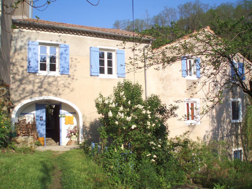 Moulin De Cornevis Bed And Breakfast Привас Екстериор снимка