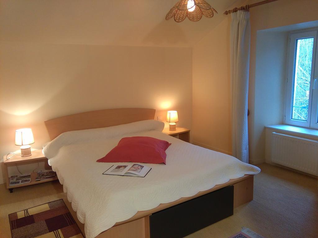 Moulin De Cornevis Bed And Breakfast Привас Екстериор снимка