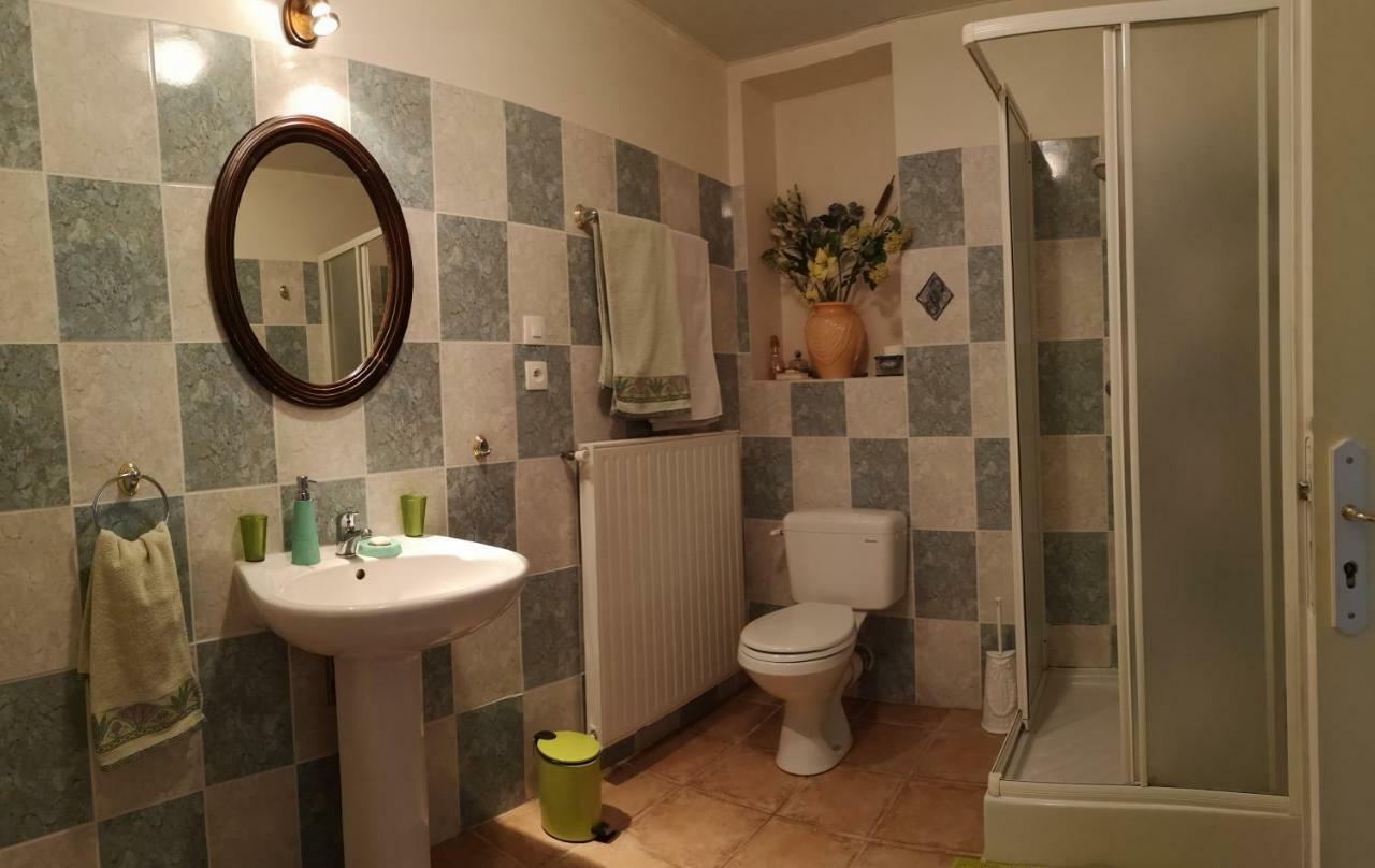 Moulin De Cornevis Bed And Breakfast Привас Екстериор снимка